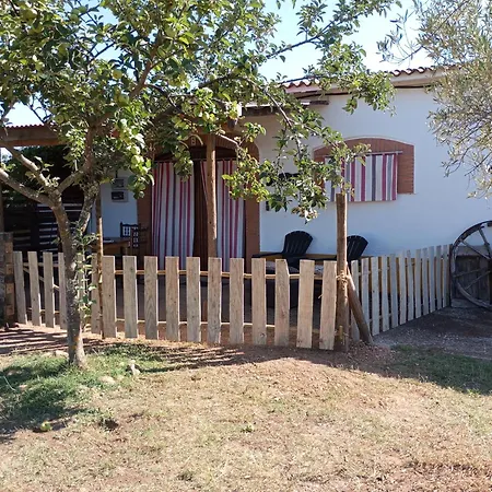 La Tierra Verde Casita Alcuéscar